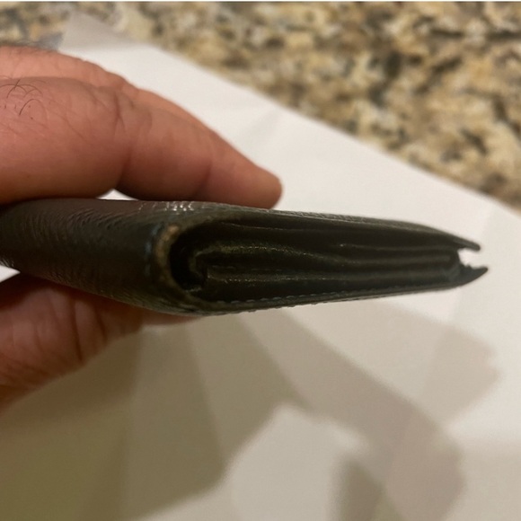 Louis Vuitton Green Leather Mens Wallet - Picture 6 of 12